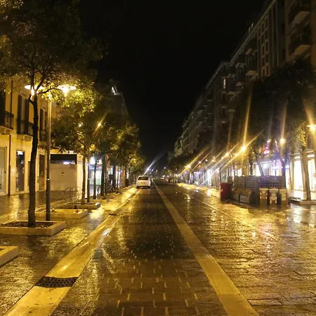 Centro Luxury 3*