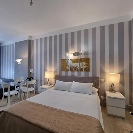 Centro Luxury Nocleg ze śniadaniem 3*