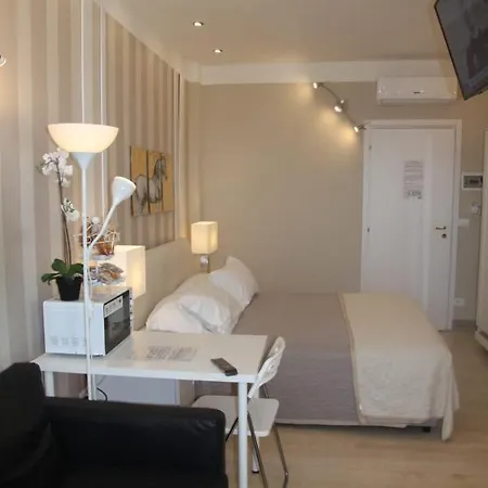 Centro Luxury 4*