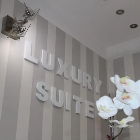 Centro Luxury