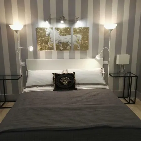 Centro Luxury Bed and breakfast 4*