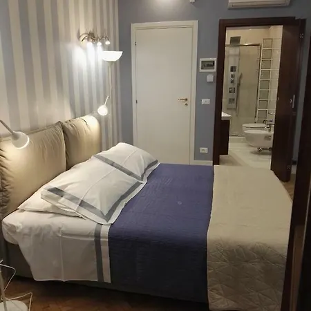 Couette-café Centro Luxury 4*
