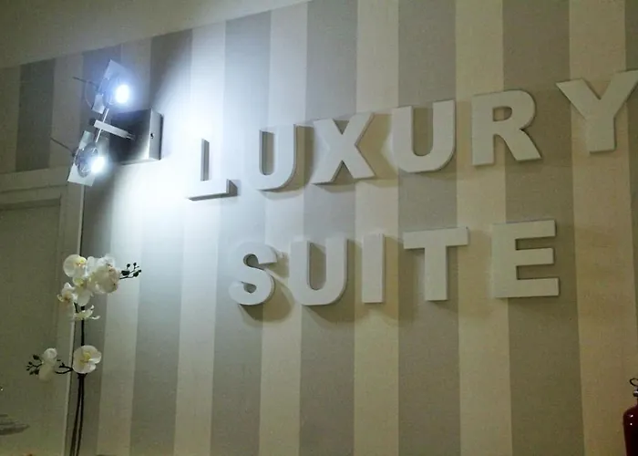 Centro Luxury Oda ve Kahvaltı 4*