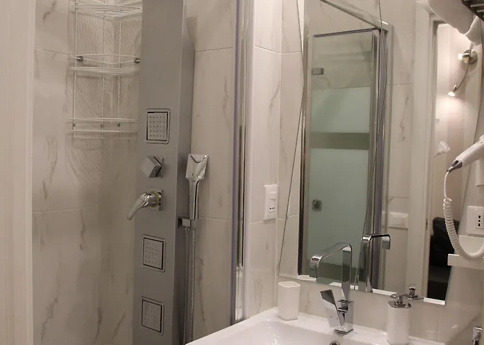 Centro Luxury Oda ve Kahvaltı 4*