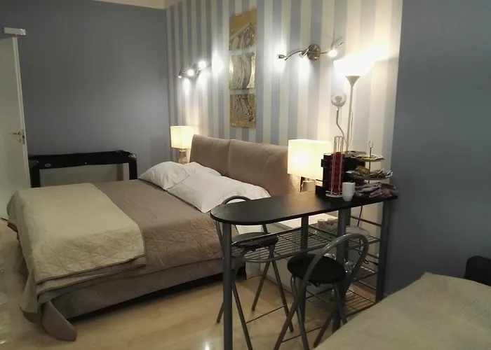 Centro Luxury Bed & Breakfast 4*